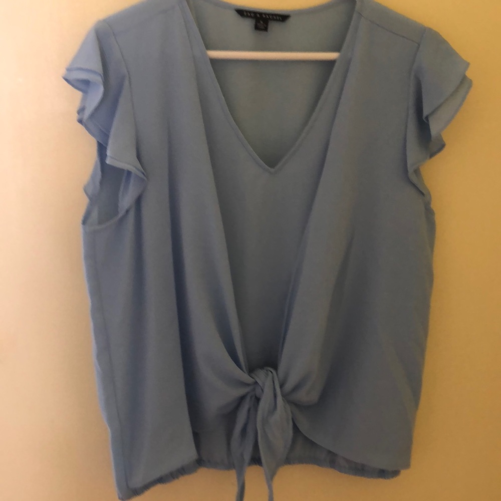 Blue top like new never been worn